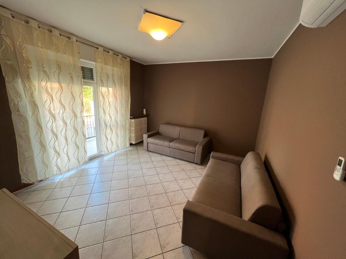 Apartmán Orio Relax 24H Airport 1 - 3 Minute From Arrival By Bus Bergamo Exteriér fotografie